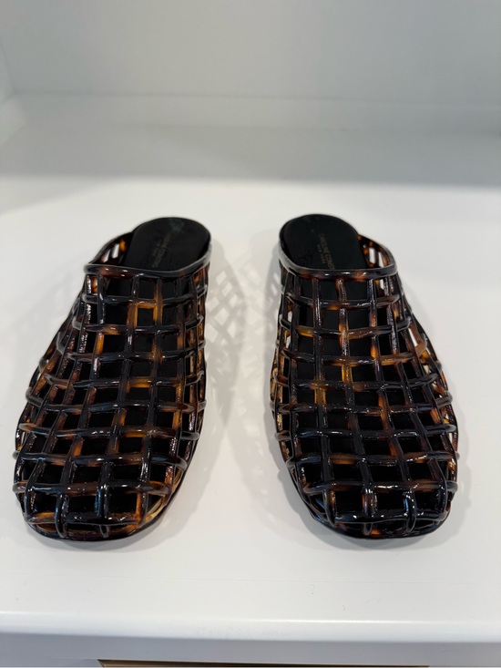 Caroline Constas Shoes - Caroline Constas Women's Tortoiseshell Woven Slide Jellie Sandals